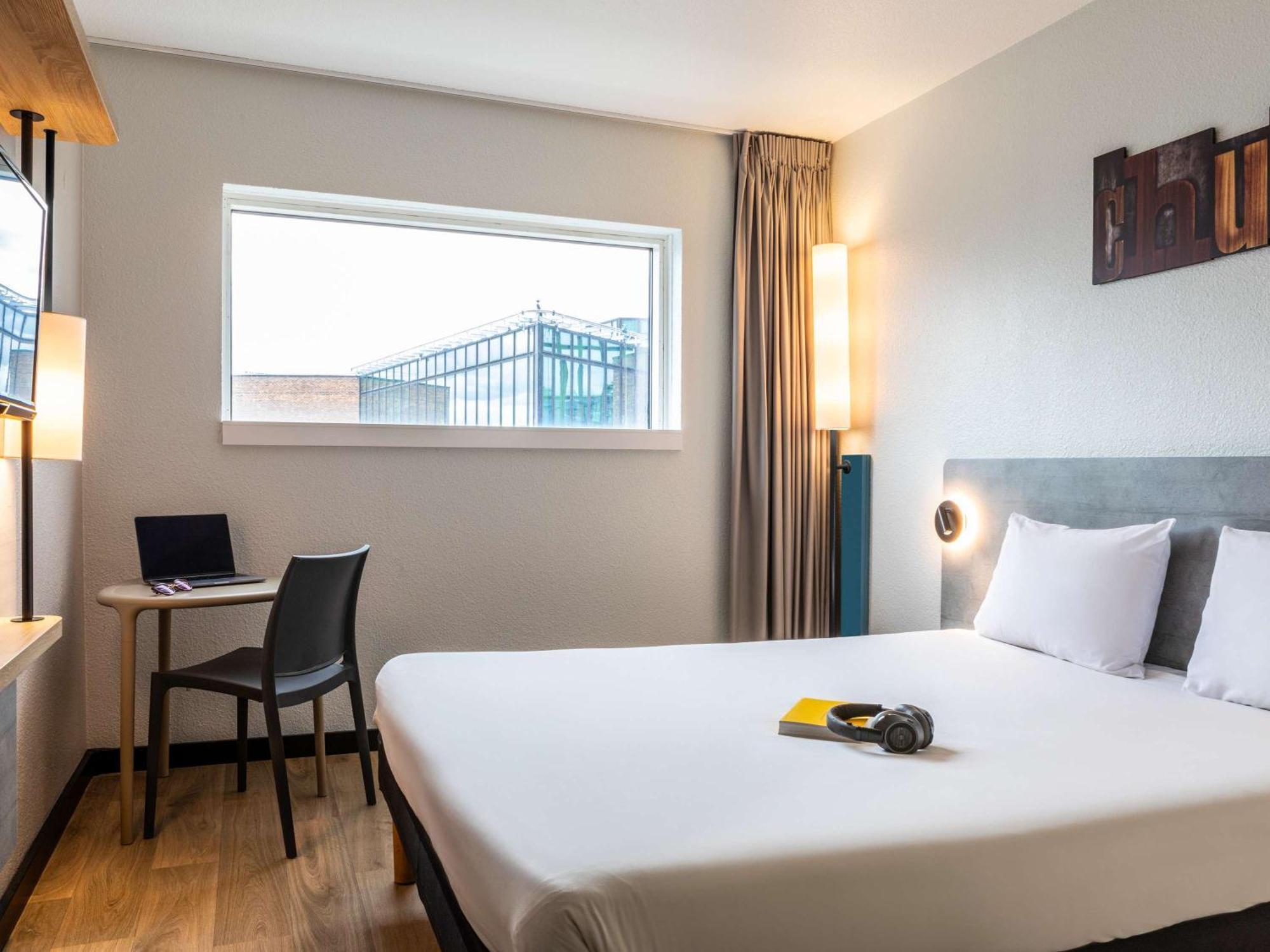 Ibis Budget Paris Porte De Montreuil Montreuil  Exterior foto
